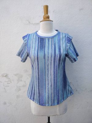 DIY T-shirt med kontrastdetaljer, digitalt mønster.