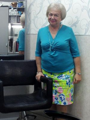 Bluse med drapering foran og V-udskæring