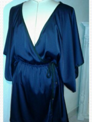 PDF snitmønster for peignoir med kimonoærmer – skab stilfuld loungewear.